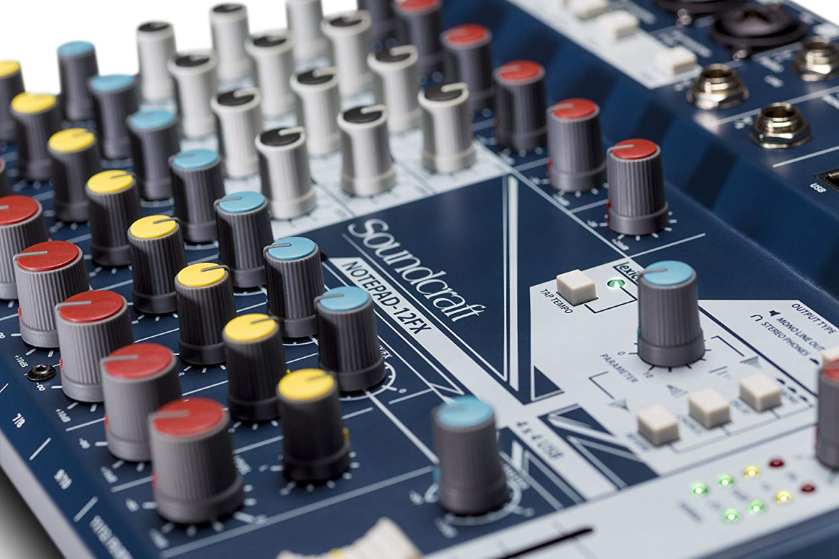 Мікшерний пульт SOUNDCRAFT Notepad-12FX